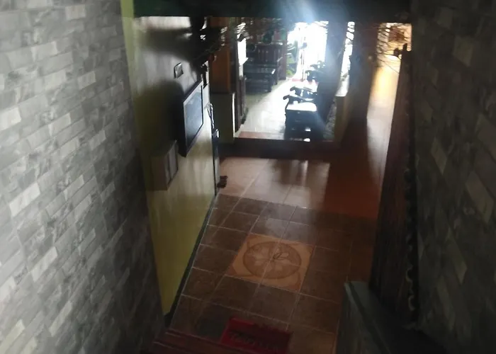 Inn Aosmec Square *