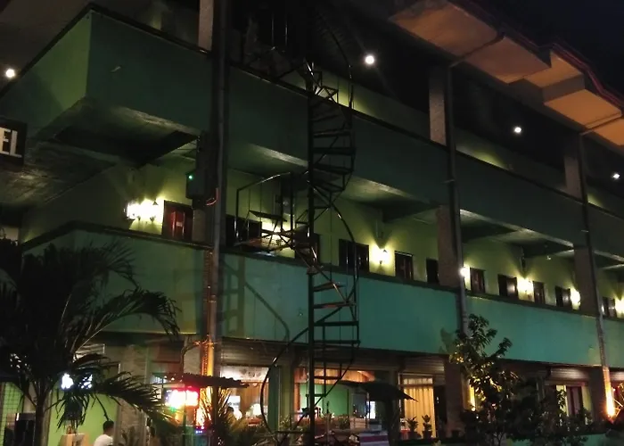 Aosmec Square * Lapu-Lapu City